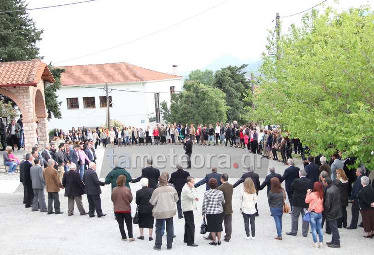 χορός Καλαμπακιωτών