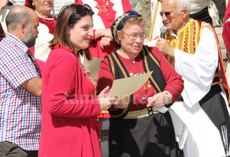LAOGRAFIKOMOYSEIOAGIOFYLLOEGAINIA17416_00178