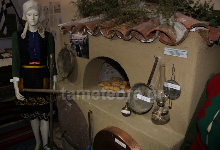 LAOGRAFIKOMOYSEIOAGIOFYLLOEGAINIA17416_00227